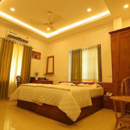 Sapphire Inn 尼杜巴塞莱 外观 照片