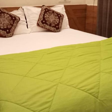 Sapphire Inn 尼杜巴塞莱 外观 照片