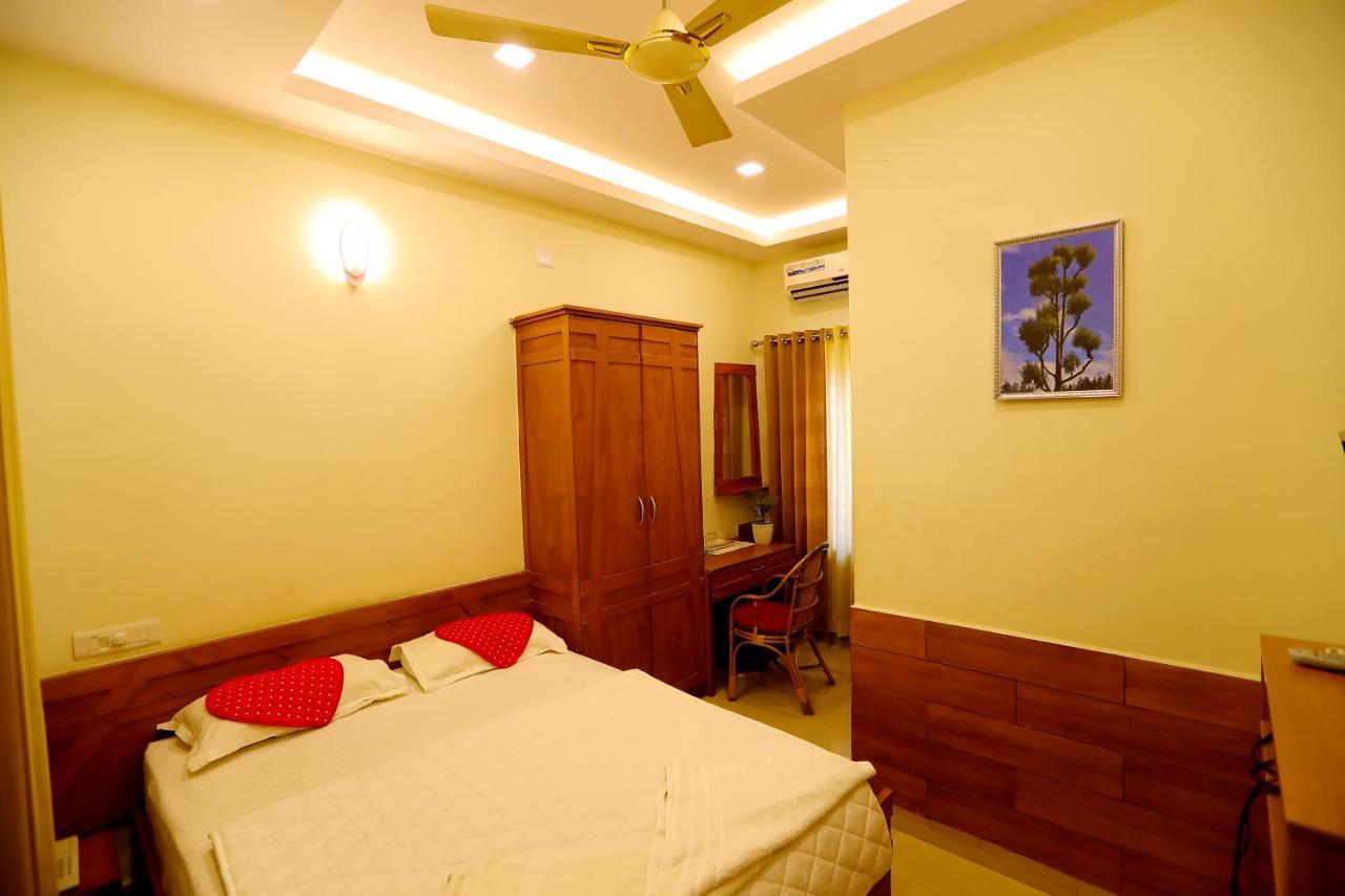 Sapphire Inn 尼杜巴塞莱 外观 照片