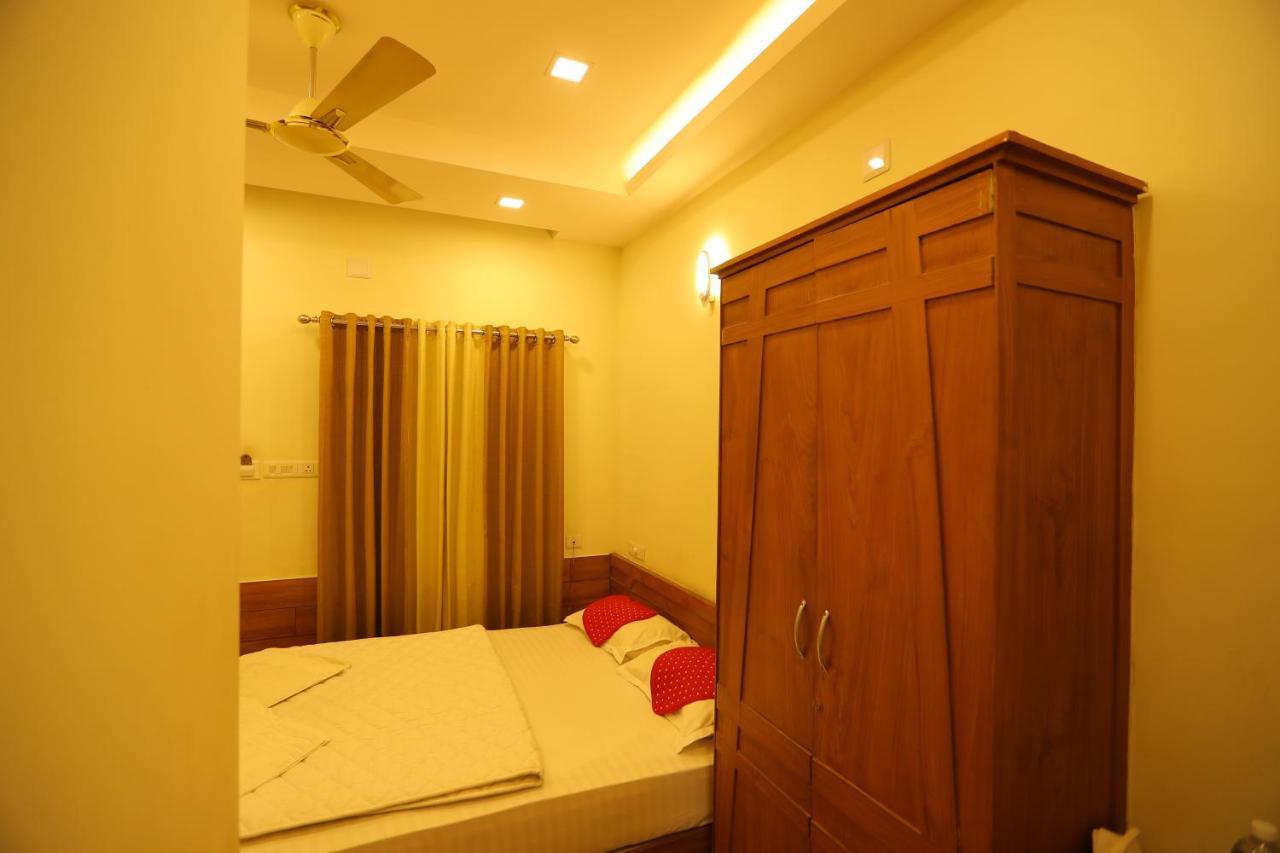Sapphire Inn 尼杜巴塞莱 外观 照片