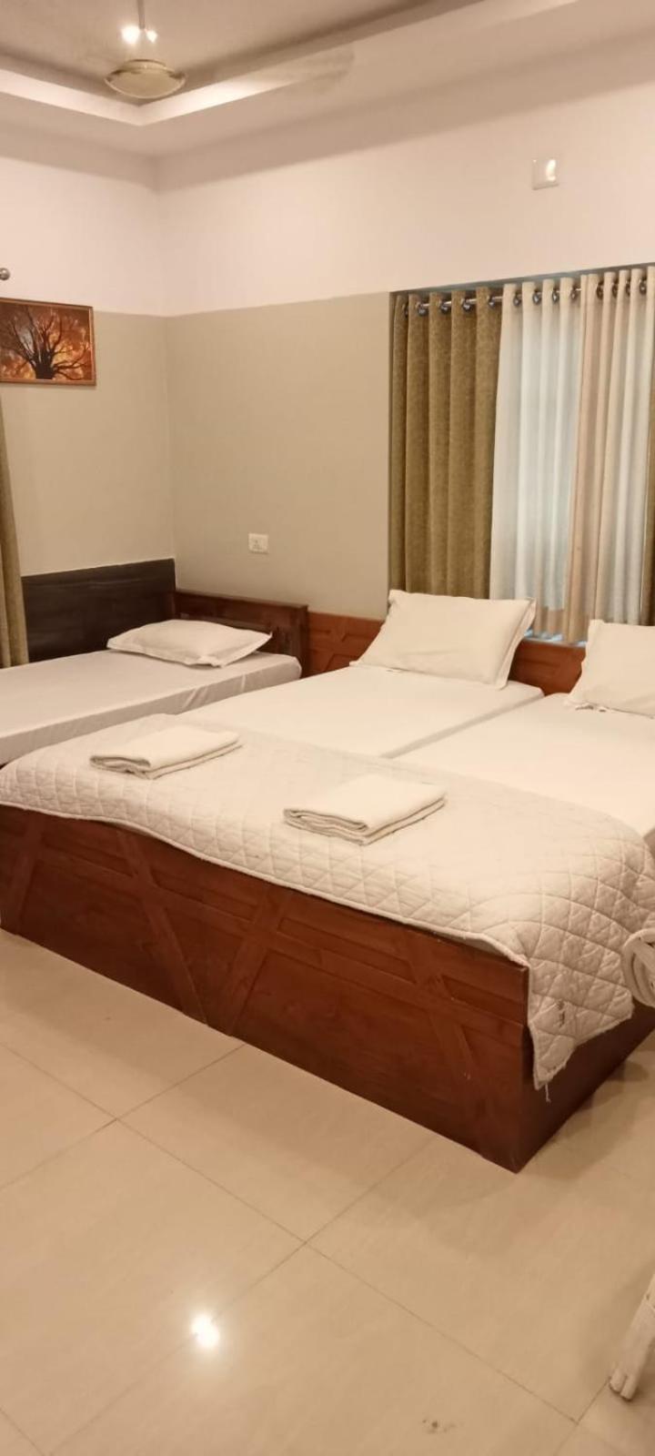 Sapphire Inn 尼杜巴塞莱 外观 照片